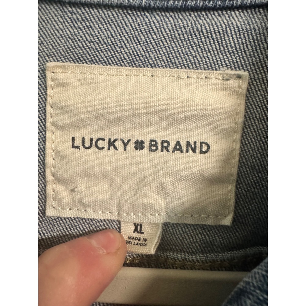 Lucky Brand Womens XL Denim Trucker Jacket Medium Wash Blue Jean Jacket - Picture 2 of 6